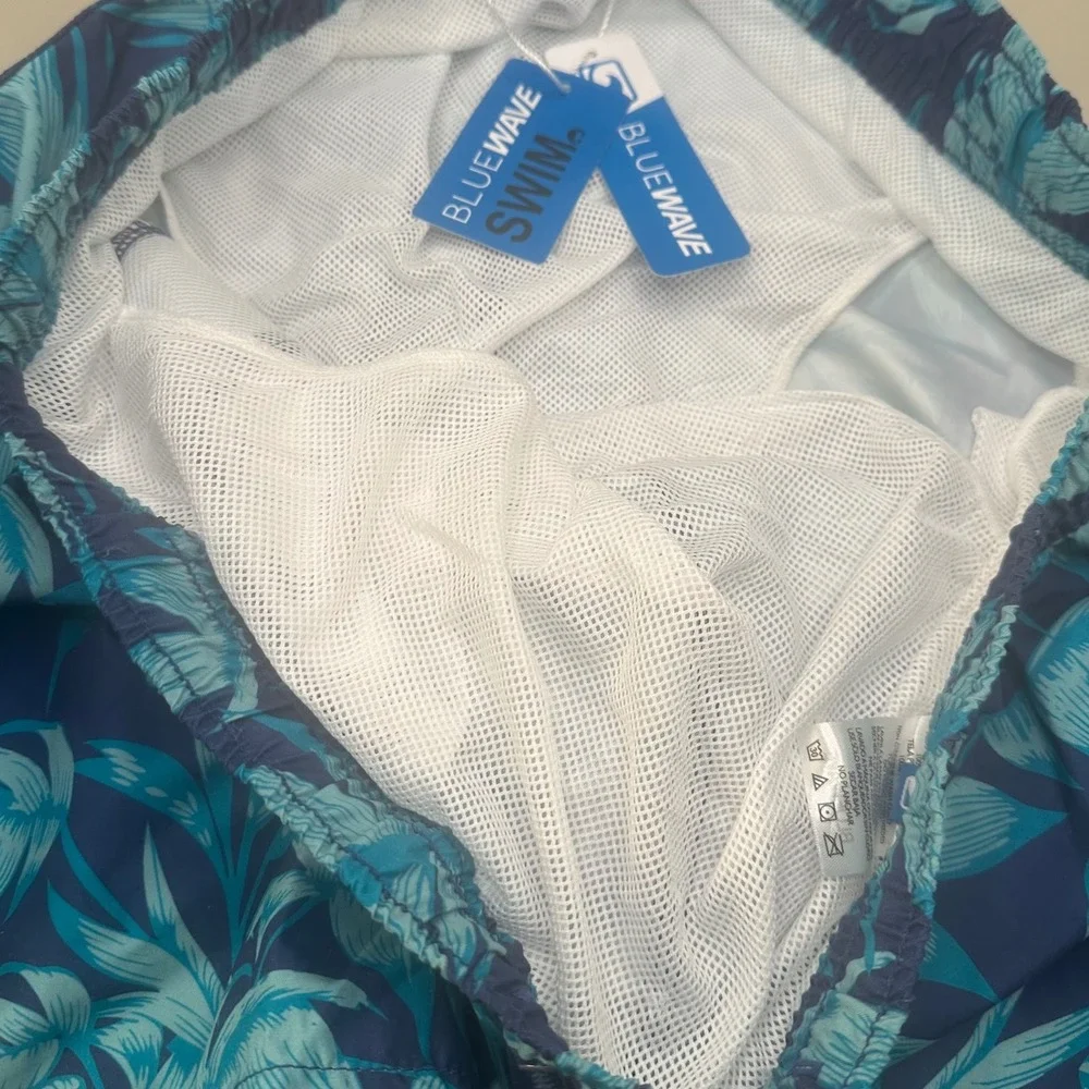 BlueWave Swim Trunks Men XL Blue Tropical Leaf Mesh Lined Drawstring Beach Short